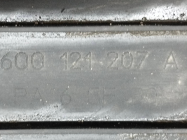 Вентилятор радиатора     6Q0121207A    Skoda Fabia Mk1 (6Y) 1.9