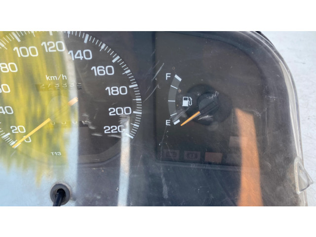 Přístrojová deska  Toyota Carina T170 1990 832002B490, 69156790  