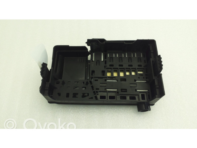 Pojistková skříňka 96889385 Chevrolet Cruze 2011