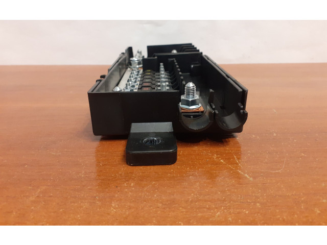 Pojistková skříňka CPLA-14Q073-AA Jaguar XF X260 2017