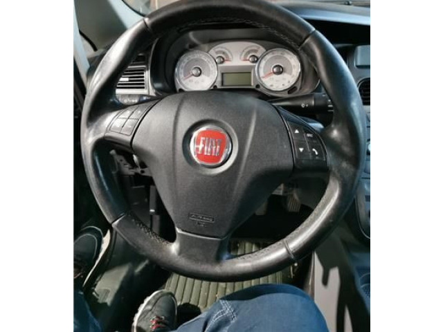 Руль Fiat Linea   -  года       