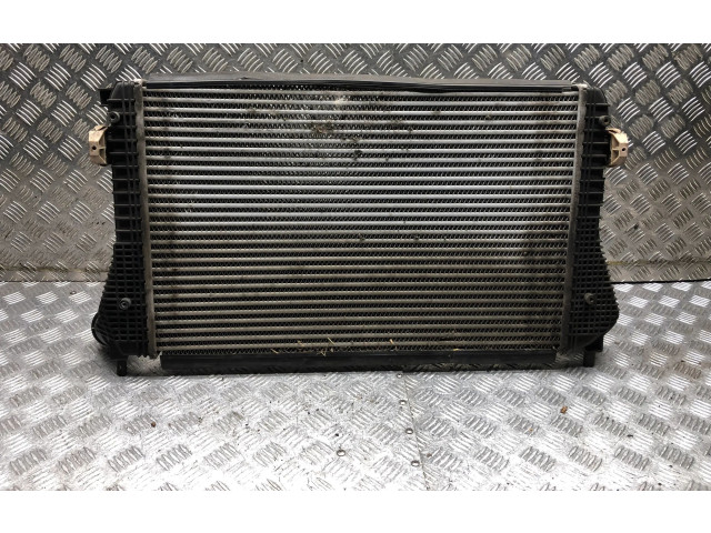Интеркулер  1K0145803CC, 1K0145803CC   Volkswagen Golf VI 