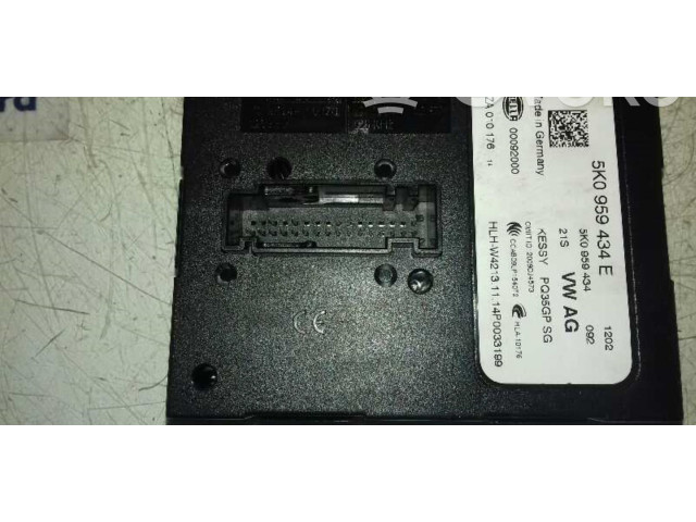 Блок управления двигателя 5K0959434E   Audi Q3 8U