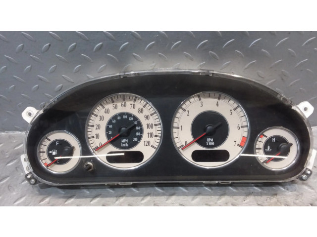 Přístrojová deska Dodge Grand Caravan 2003 R742AE