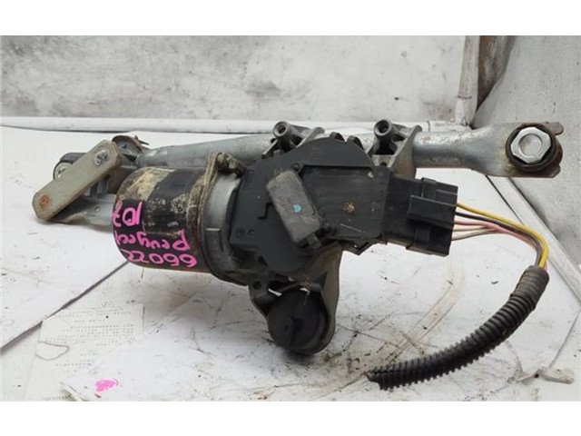 Двигатель стеклоочистителей