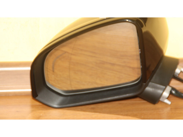 Зеркало электрическое Volvo XC40 - года