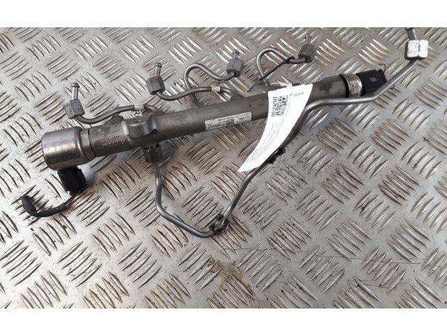 Vstřikovací lišta A6510700495, A6510700495 Mercedes-Benz E C207 W207 651