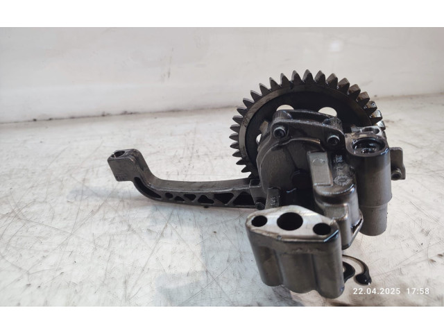 Čerpadlo oleje 070115153 Volkswagen Touareg I