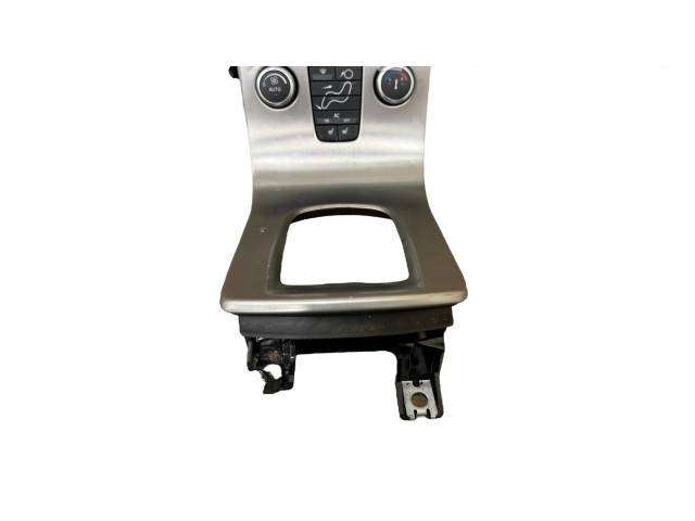 Блок управления климат-контролем 30672565 Volvo S40