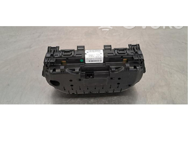 Přístrojová deska BMW 2 F45 2018 938468801