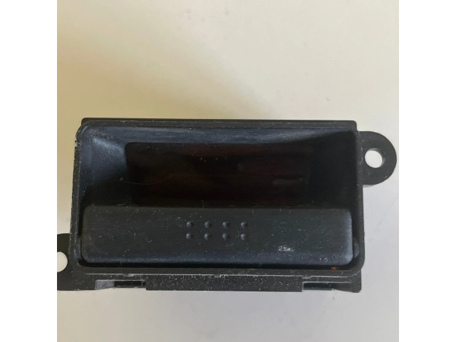 Дисплей       Honda HR-V