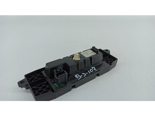 Дисплей       Citroen C2