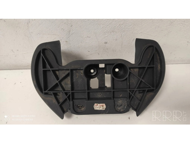 Другая деталь салона