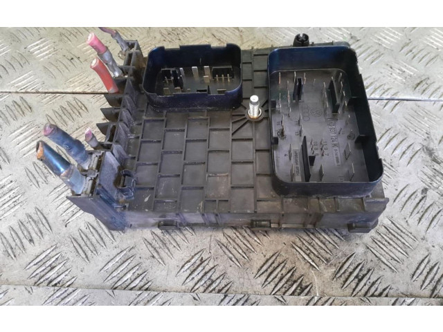 Pojistková skříňka 1K0937124K Seat Toledo III (5P) 2005