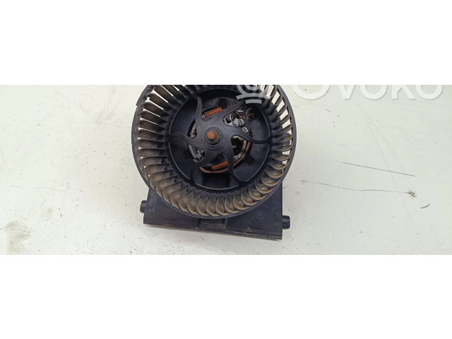 Вентилятор печки    1J1819021C, F667325R   Volkswagen Bora
