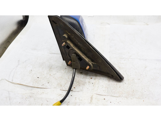 Зеркало электрическое Mazda 323 F 1999 - 2003 года