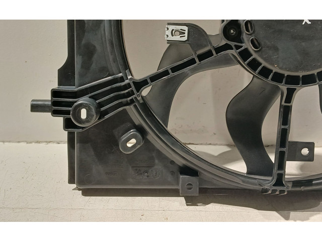 Вентилятор радиатора 214813070R Dacia Sandero III