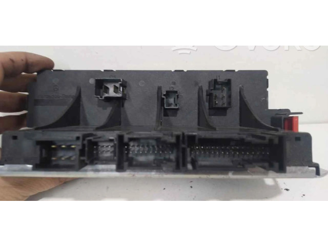 Pojistková skříňka A0295450432 Mercede-Benz S W220