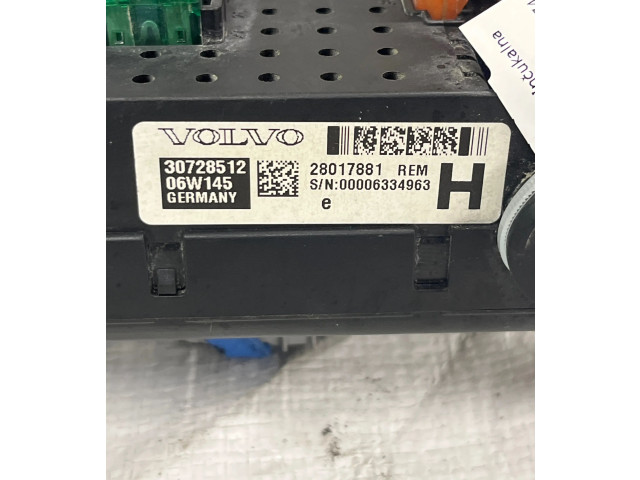 Блок предохранителей 30728512, 00006334963 Volvo XC90