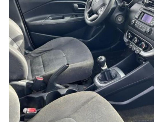 Zpětné zrcátko KIA Rio 2012