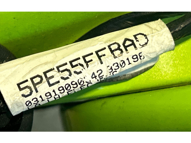 Зеркало электрическое Dodge Challenger - года