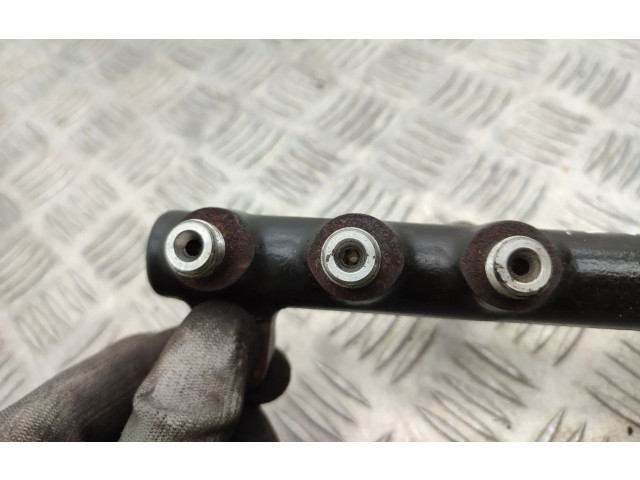 Топливная рампа 9674300080   Peugeot 2008 II  