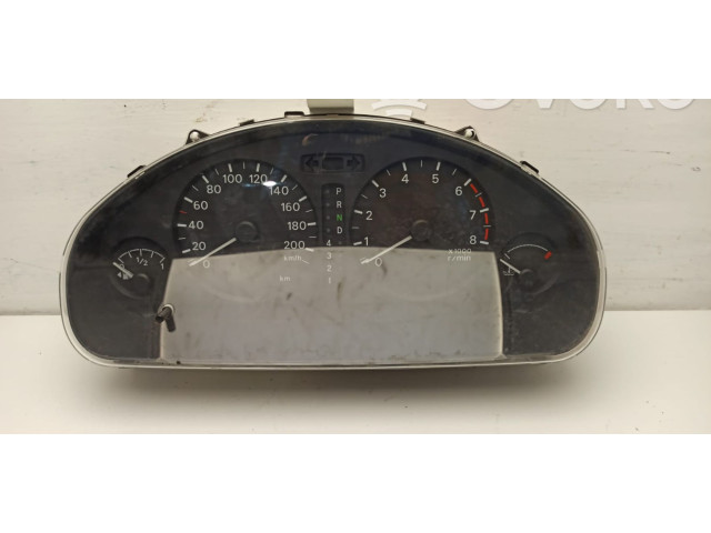 Панель приборов    Mitsubishi Space Star       