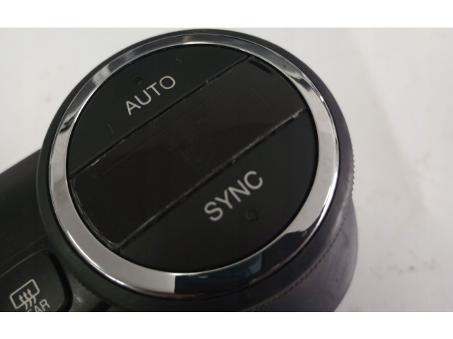 Блок управления климат-контролем 07356349050 Jeep Renegade