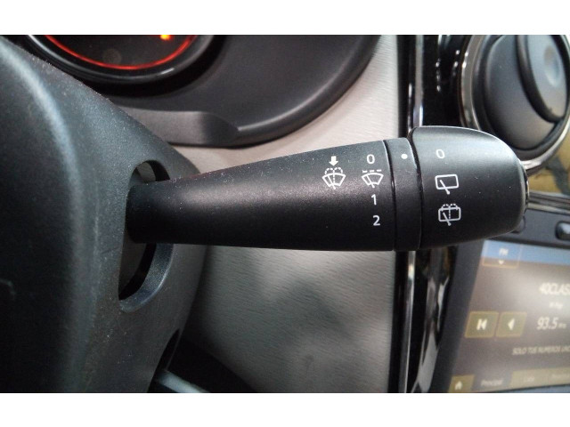 Ручка стеклоочистителей    Dacia Lodgy