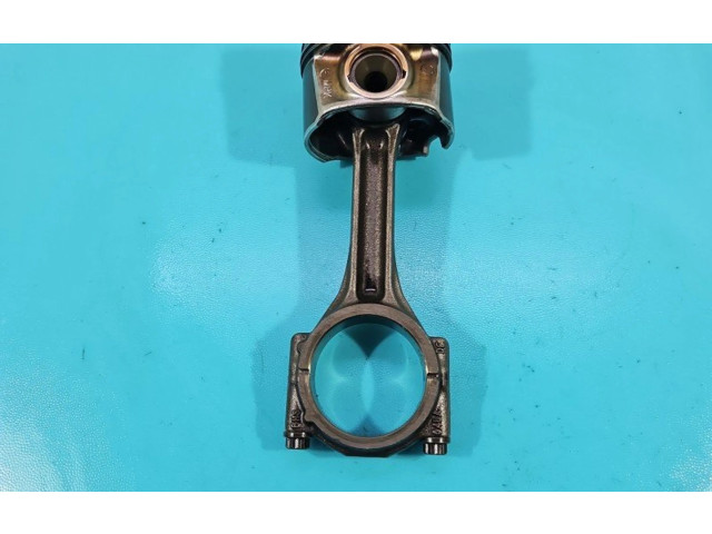  Поршень CRL CRL, IMPRK1377974  Volkswagen PASSAT B8  