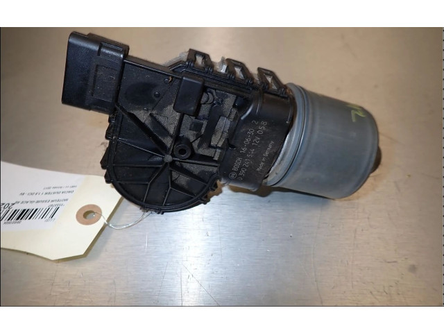 Моторчик дворников 8200619512    Dacia Duster