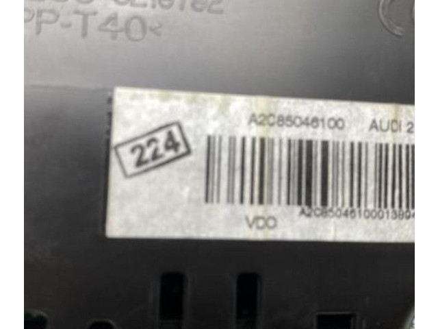 Панель приборов Audi A1