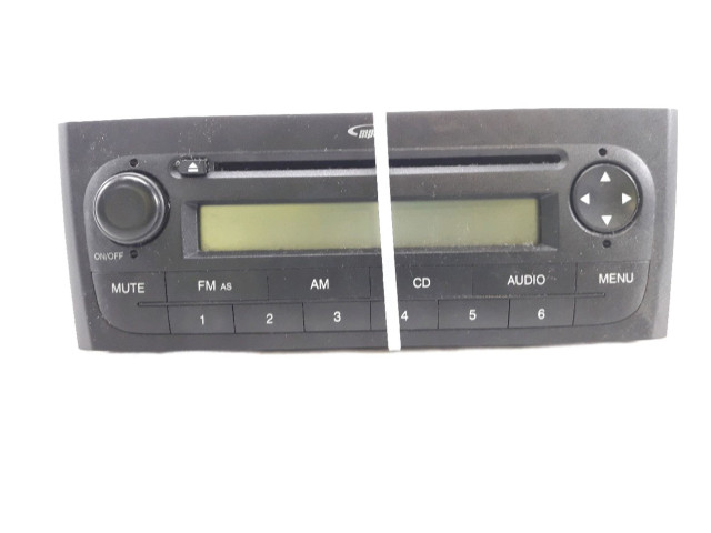 Pojistková skříňka Радио/ проигрыватель / навигация 735598026, 199A9000 Fiat Punto Evo 2014