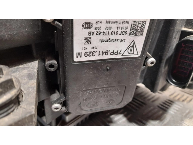 Передняя фара