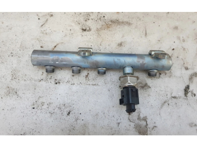 Vstřikovací lišta 059130089AB Audi Q7 4L