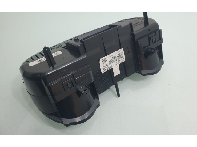 Přístrojová deska Seat Altea XL 2008 5P0920827F