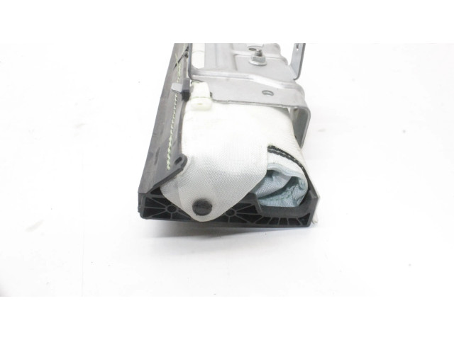 Подушка безопасности для колен 5E8880841D Skoda Octavia Mk4