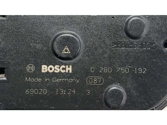 Дроссельная заслонка