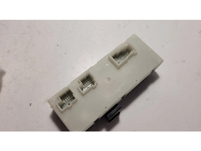 Блок управления крышки багажника