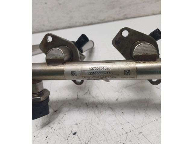 Топливная рампа A2700701595, 0261520212 Mercedes-Benz C W205