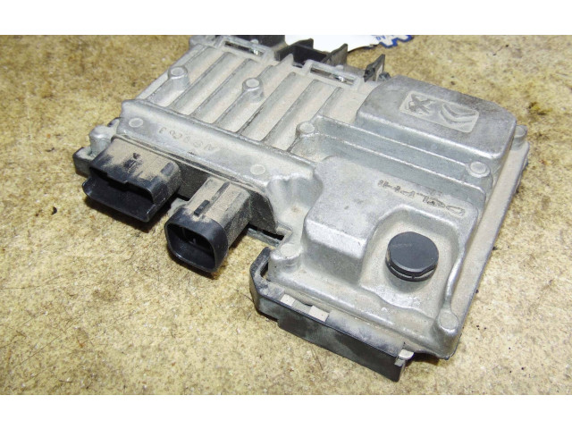 Блок управления 9819596180, 28535616 Peugeot 2008 I