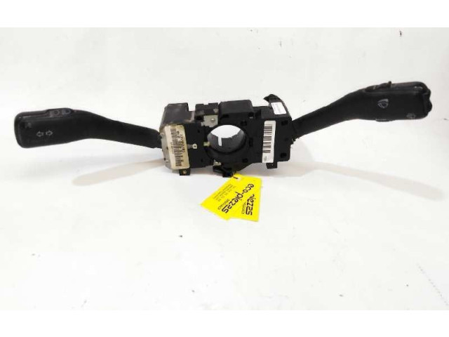 Vstřikovací lišta 4B0953503G Seat Toledo II (1M) ARL