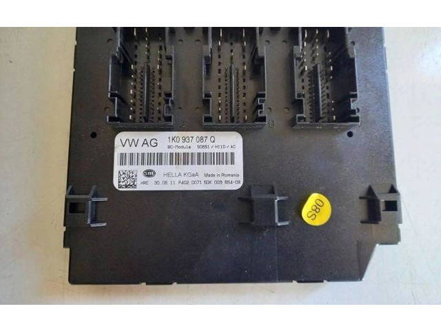 Блок комфорта 1K0937087Q Skoda Octavia Mk2 (1Z)