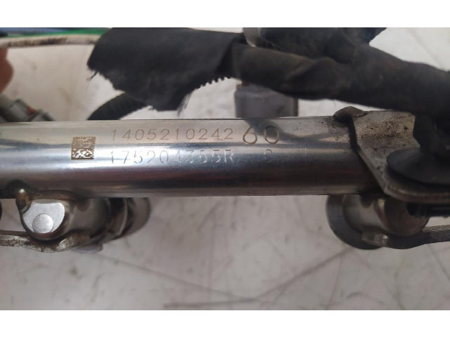 Vstřikovací lišta 75204385R Dacia Duster