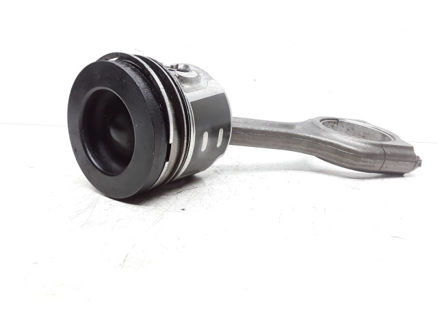 Píst 75L101 Volvo V40 D4162T