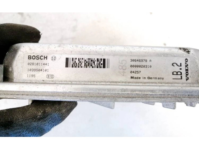 Блок управления двигателя 0281011441, 1039S04101   Volvo S60