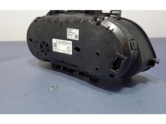 Панель приборов 5E3920741A, 5E3920741A Skoda Octavia 985