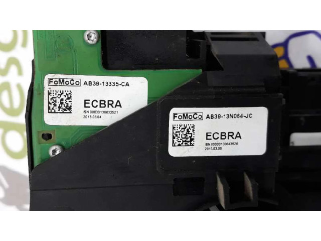 Кнопки рулевого колеса