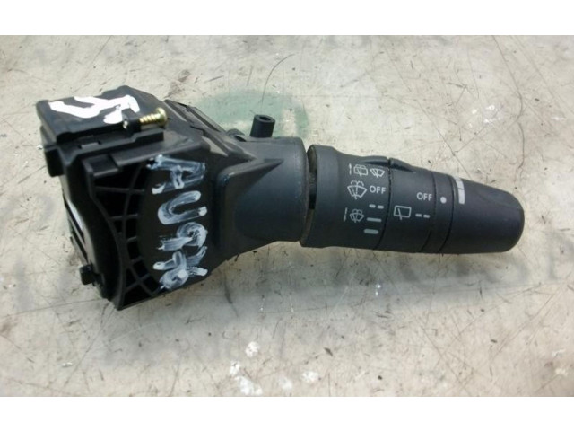 Vstřikovač Nissan Almera N16 QG15