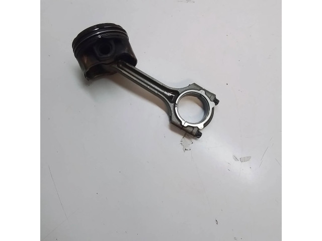 Píst 1710070M Hyundai Kona I pro benzínový motor 1.0 G3LC